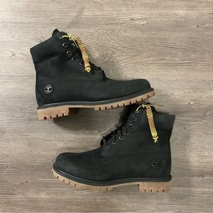 Timberland Mens 6 Inch Premium Waterproof Boots Black/Gum NEW Size 10.5